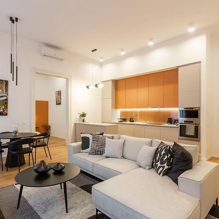Luxurious Minimalist Residence With Sauna By Prestige Homes Budapeszt Zewnętrze zdjęcie