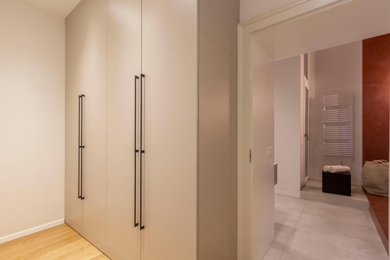 Luxurious Minimalist Residence With Sauna By Prestige Homes Budapeszt Zewnętrze zdjęcie